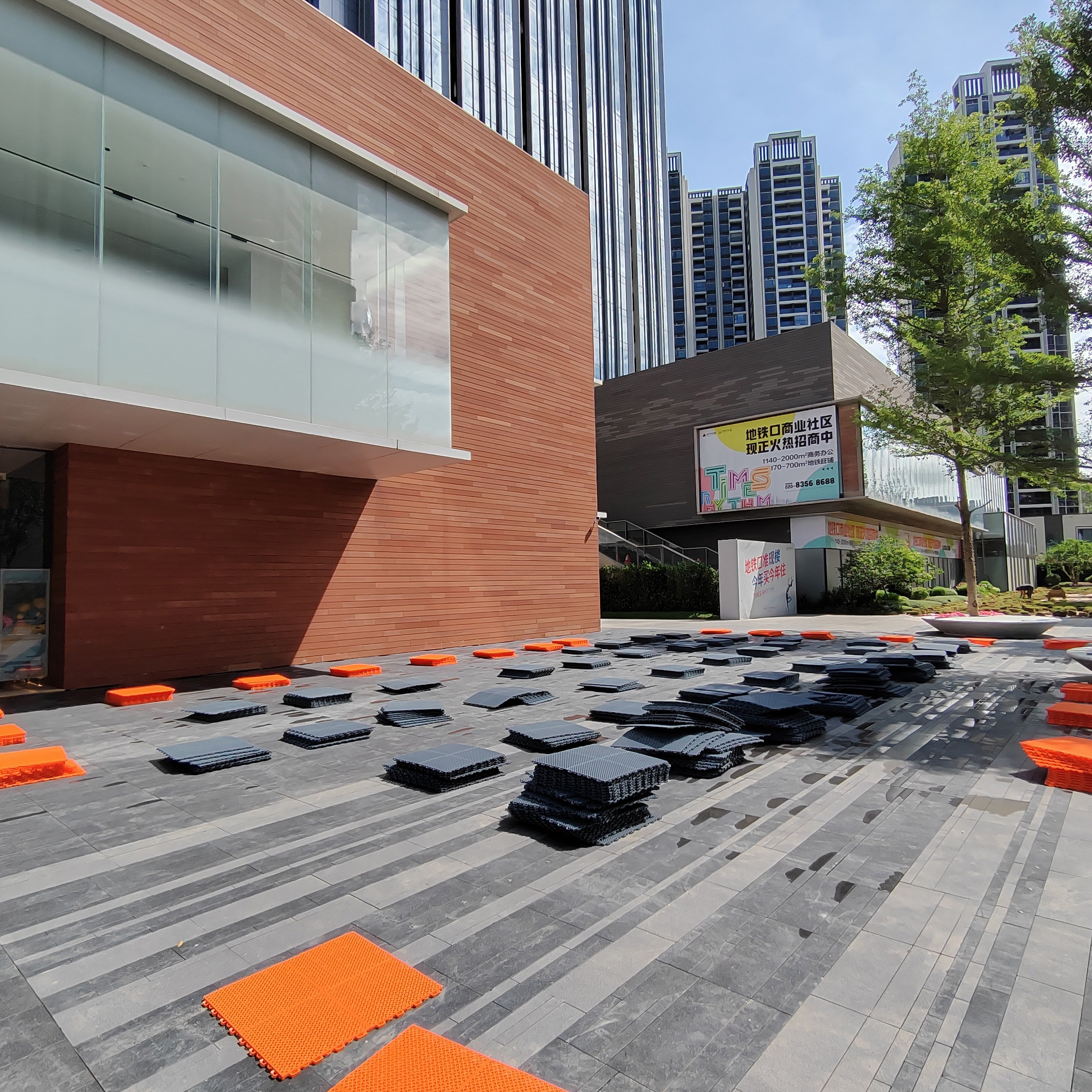 OEM Customized Indoor/Outdoor  - Outdoor Sport Floor Tiles avis et prix